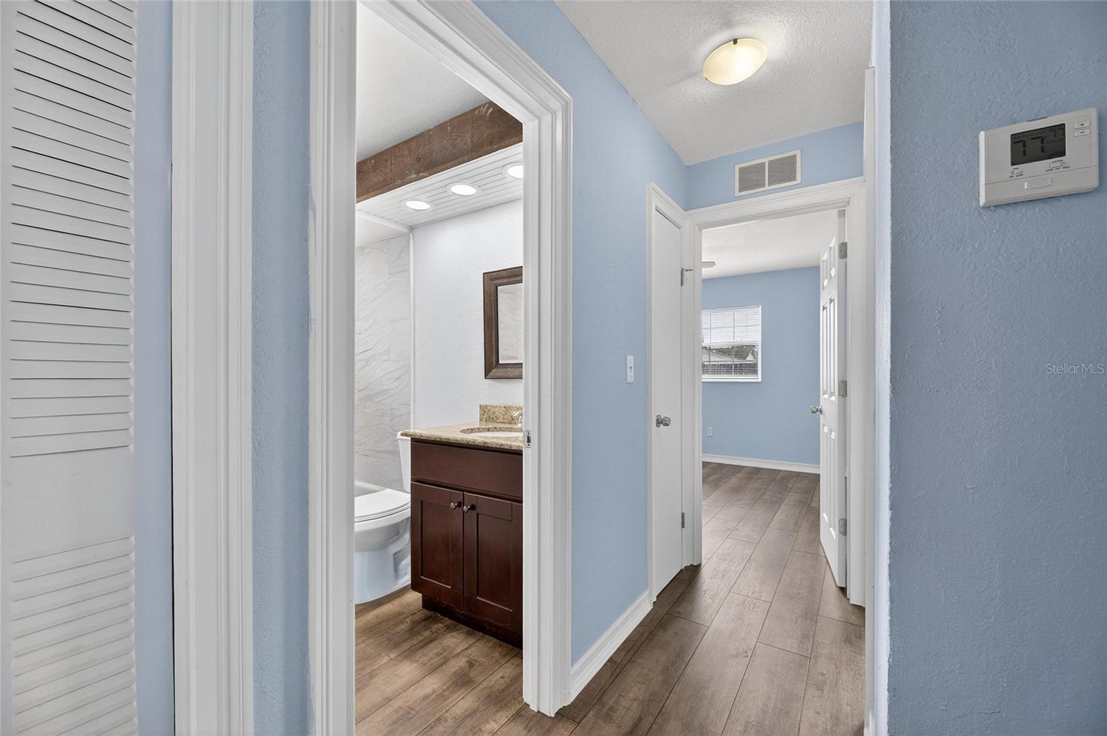 Image 16 of 34 For 6420 69th Avenue N