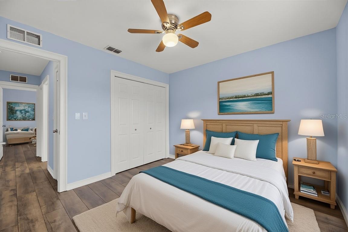 Image 22 of 34 For 6420 69th Avenue N