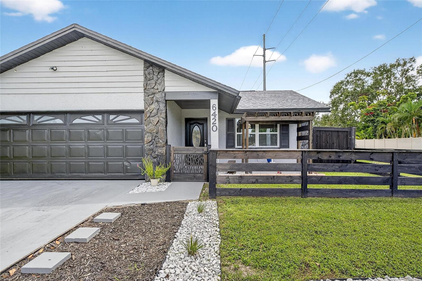 Image 3 of 34 For 6420 69th Avenue N