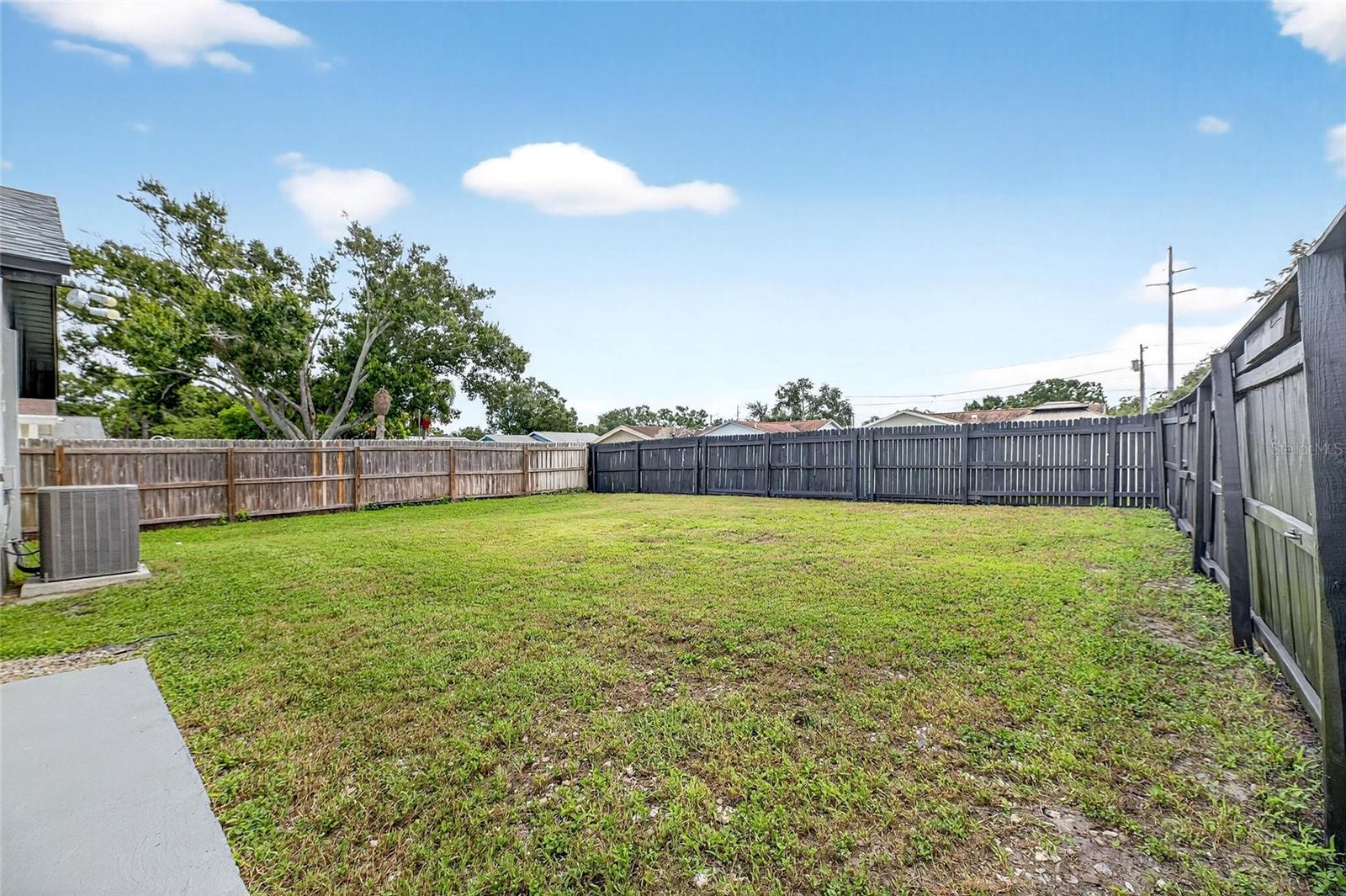 Image 30 of 34 For 6420 69th Avenue N