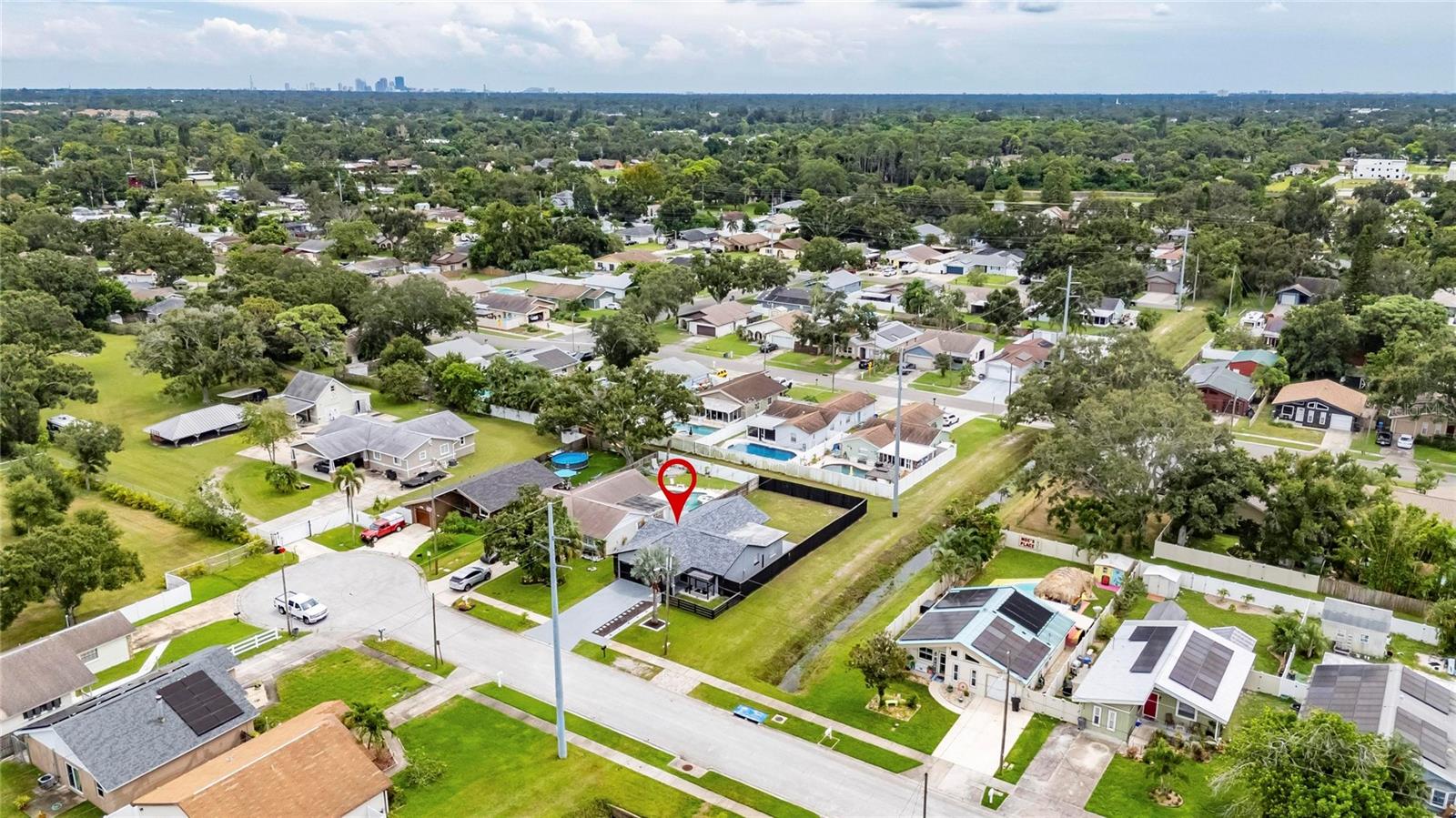 Image 33 of 34 For 6420 69th Avenue N