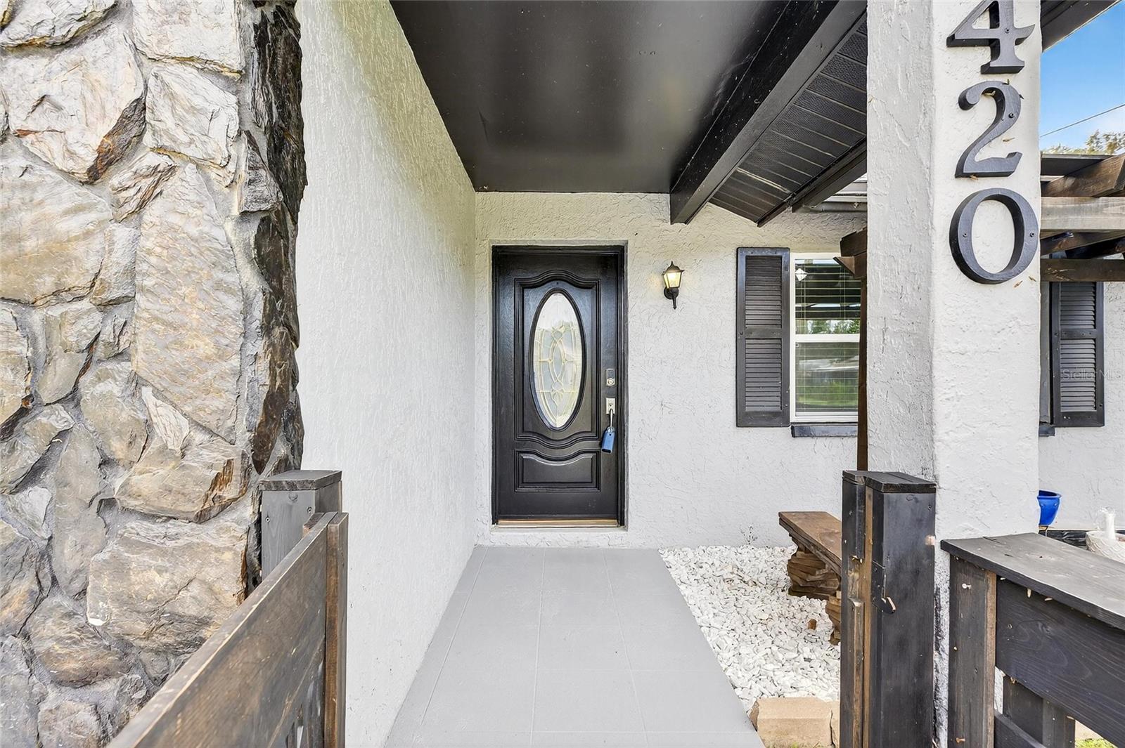 Image 5 of 34 For 6420 69th Avenue N