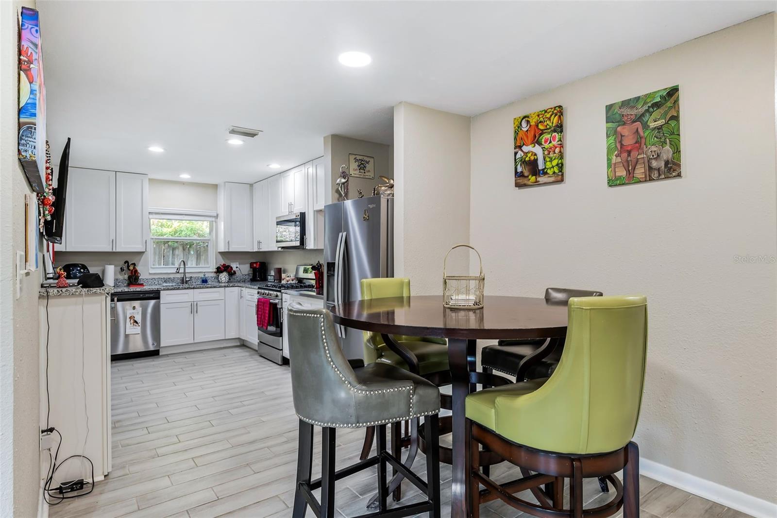 Image 4 of 8 For 1810 New Hampshire Avenue Ne