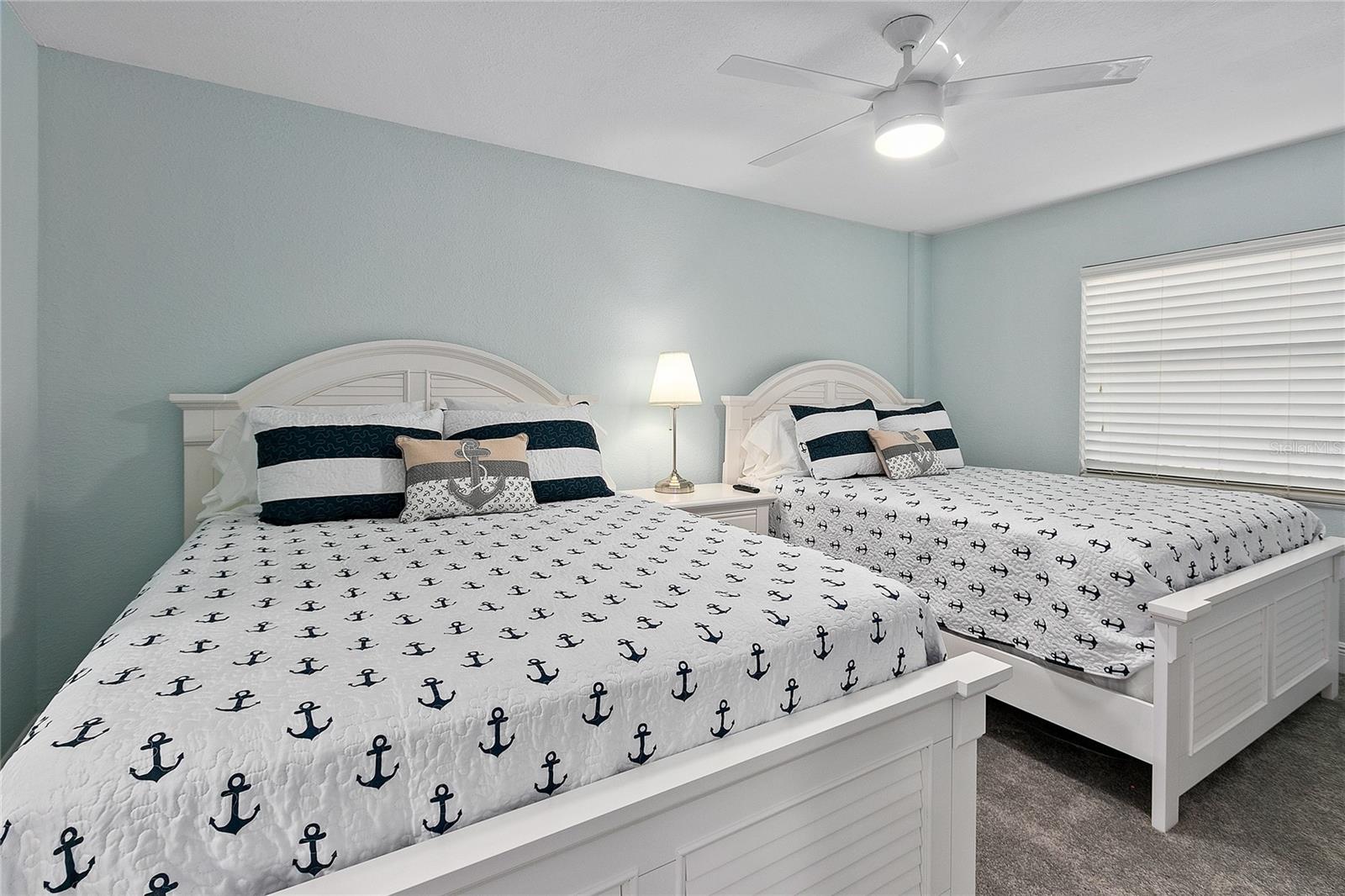 Image 16 of 43 For 19418 Gulf Boulevard 407