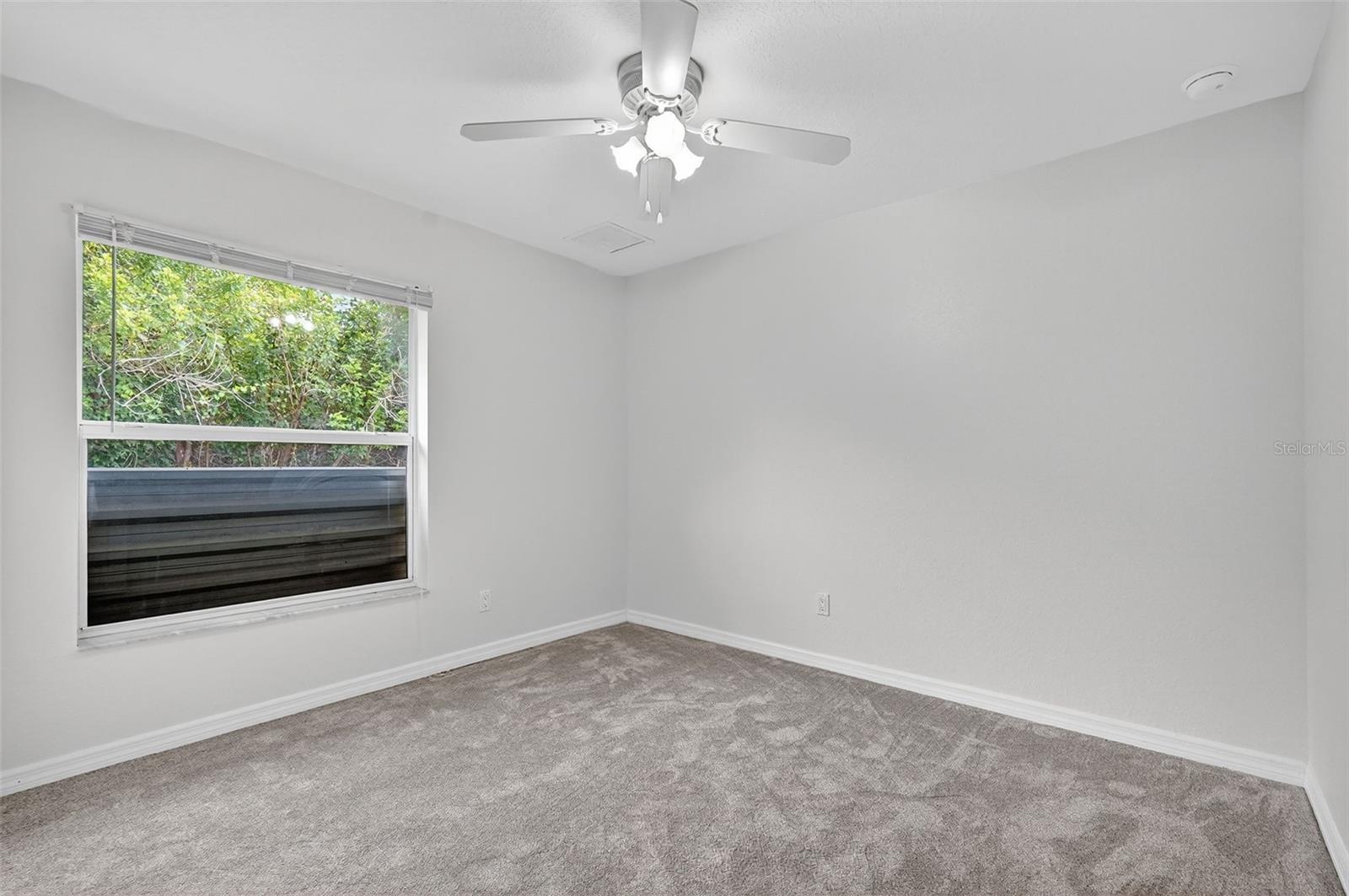 Image 19 of 49 For 3447 Loveland Boulevard
