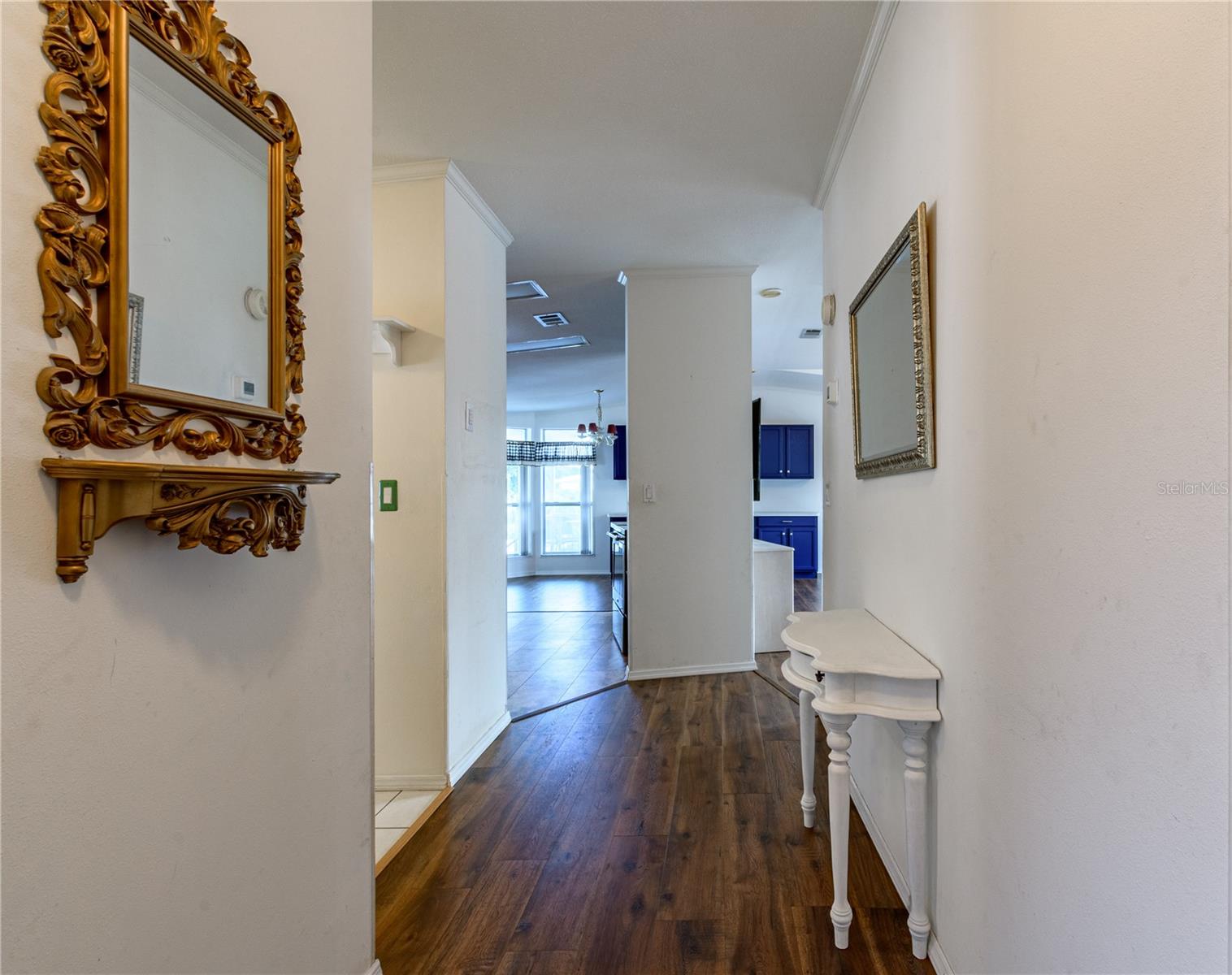 Image 20 of 52 For 5823 Navaho Court