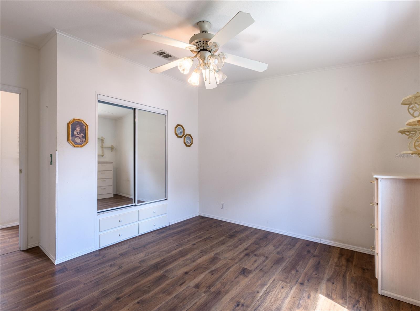 Image 22 of 52 For 5823 Navaho Court