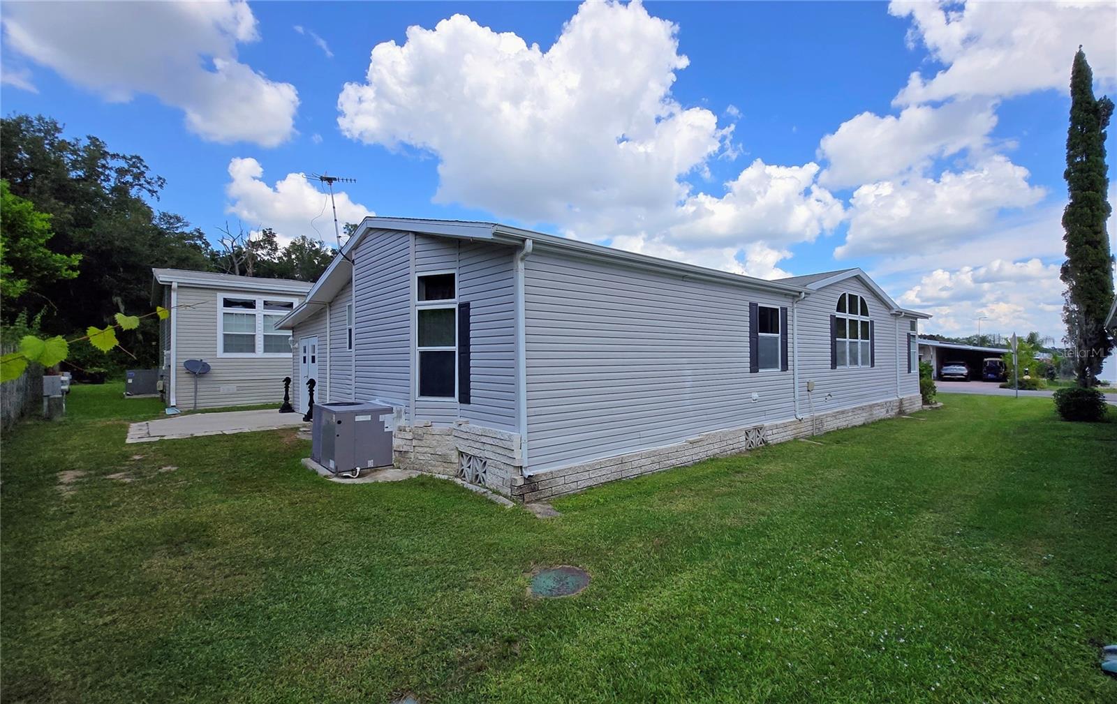 Image 36 of 52 For 5823 Navaho Court