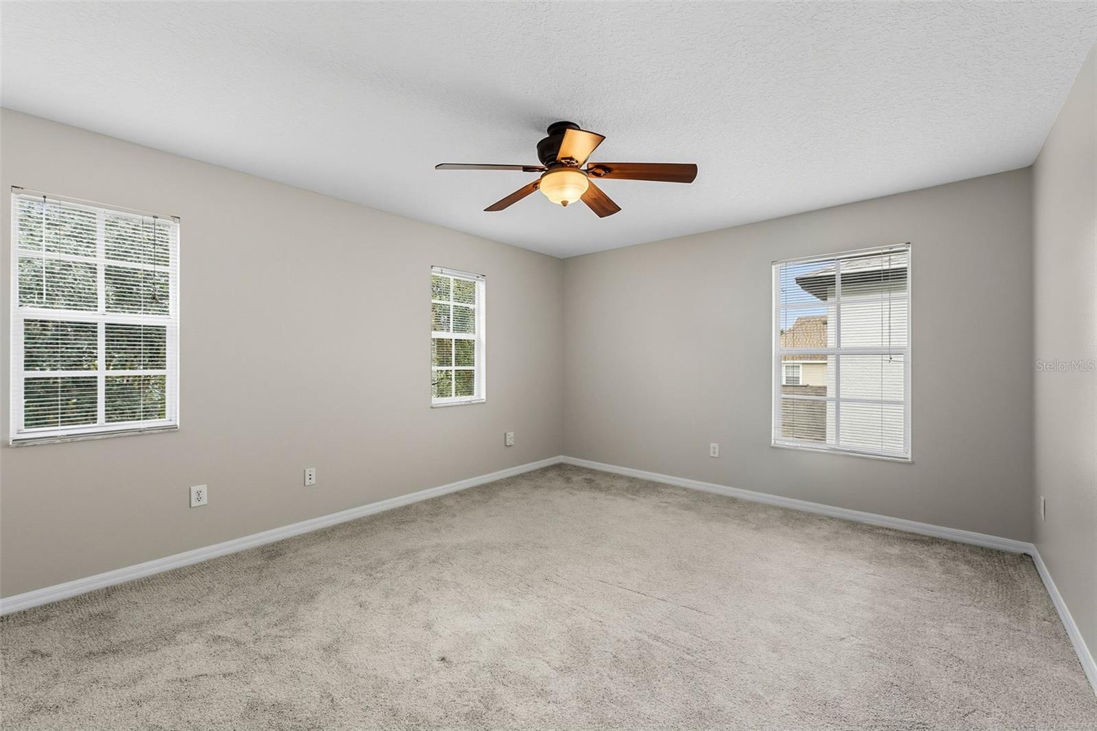 Image 13 of 41 For 16221 Bridgecrossing Drive