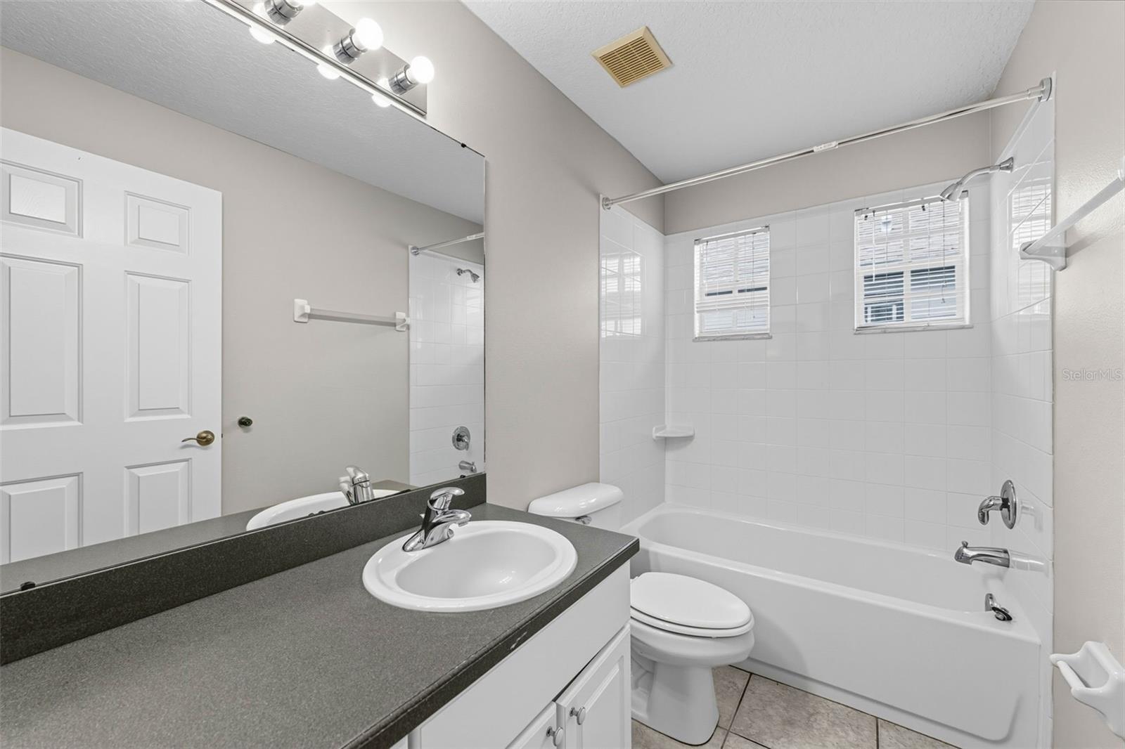 Image 20 of 41 For 16221 Bridgecrossing Drive