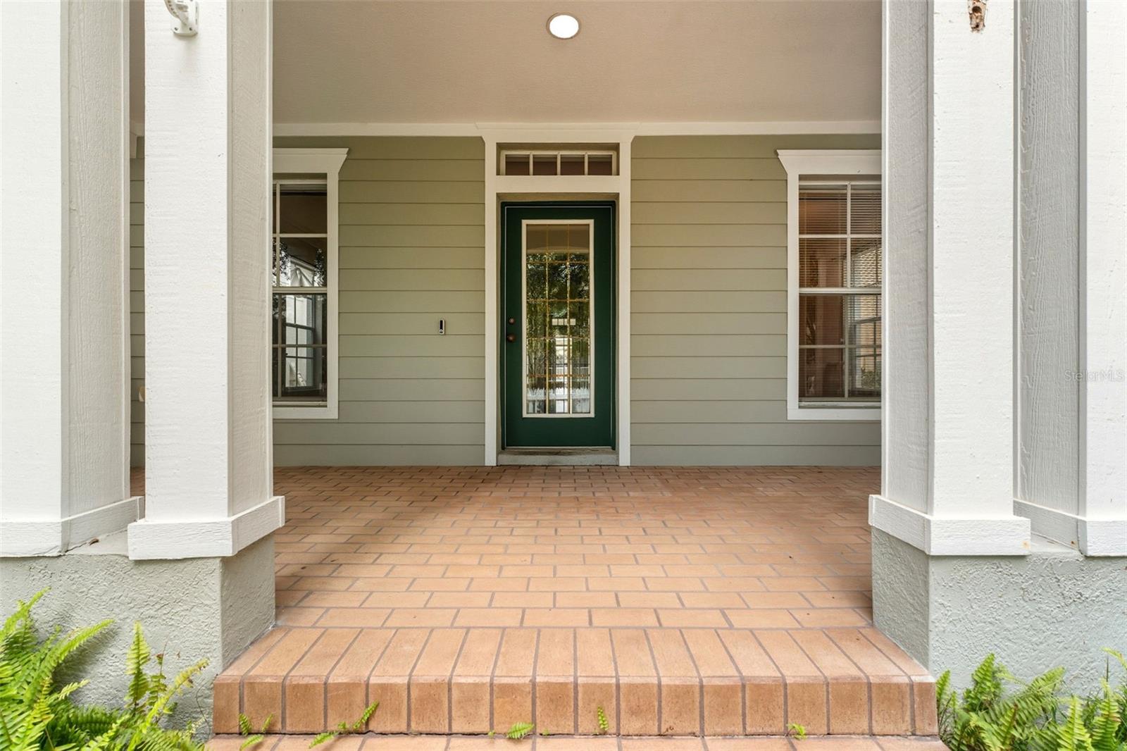 Image 4 of 41 For 16221 Bridgecrossing Drive