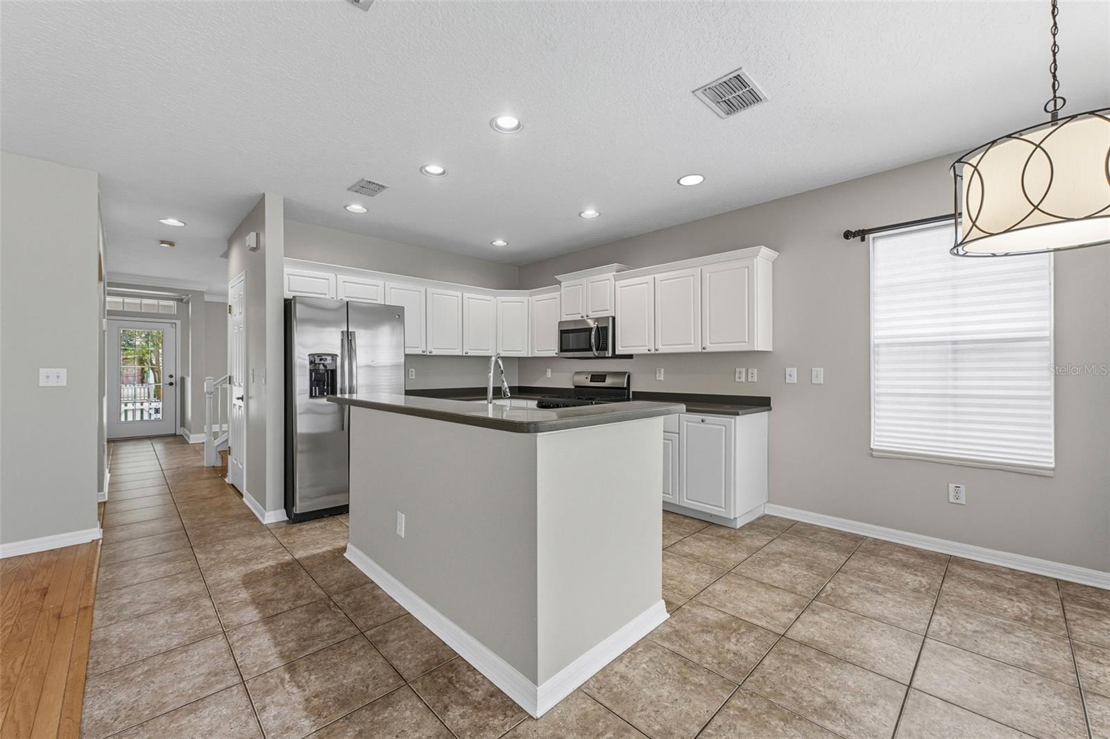 Image 9 of 41 For 16221 Bridgecrossing Drive