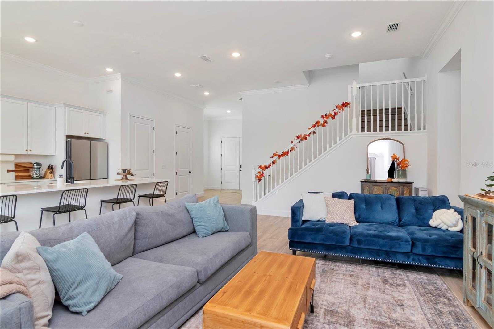 Image 13 of 73 For 979 Signet Drive