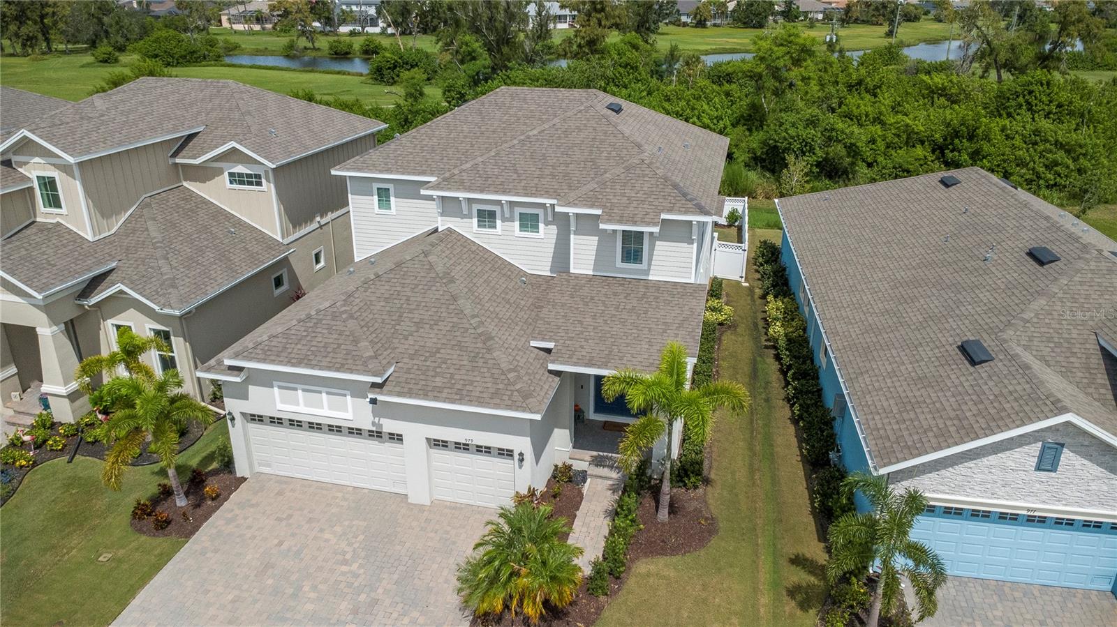 Image 38 of 73 For 979 Signet Drive