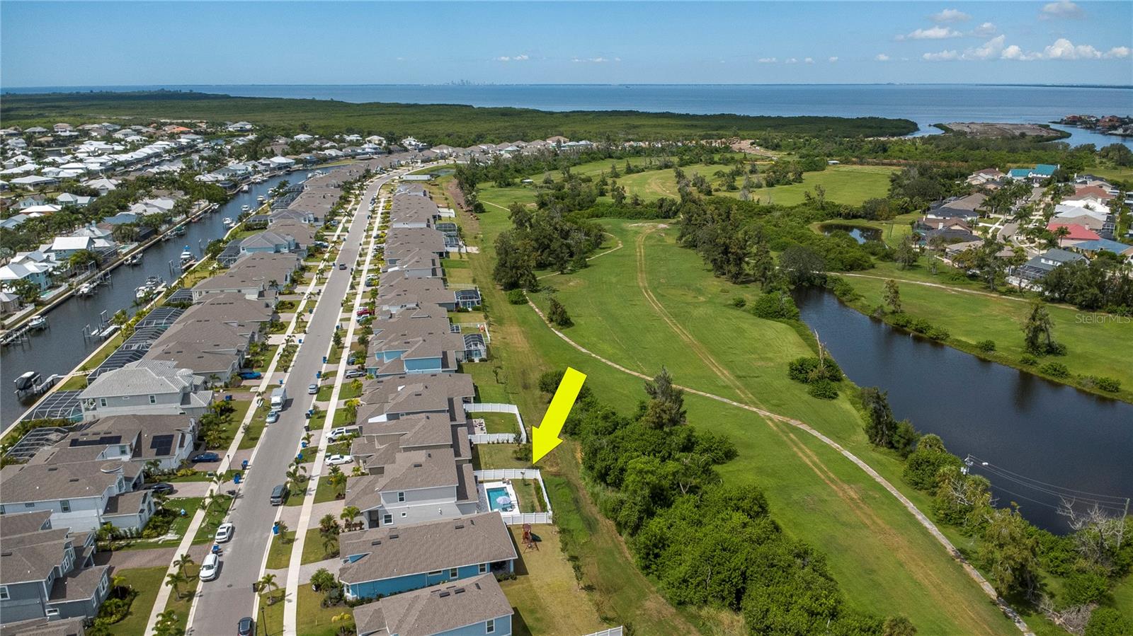 Image 62 of 73 For 979 Signet Drive