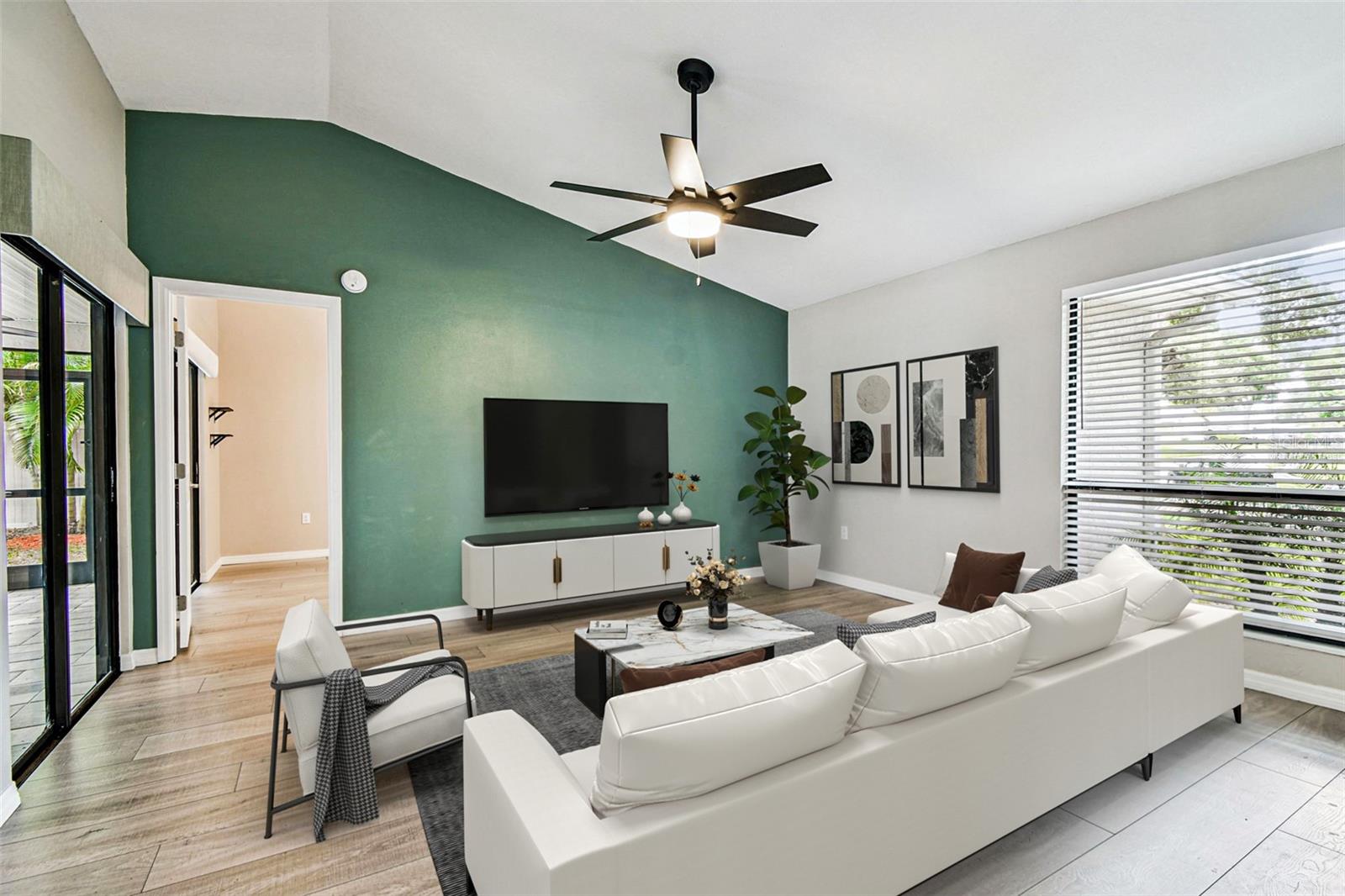 Image 10 of 71 For 2504 Gulfbreeze Circle
