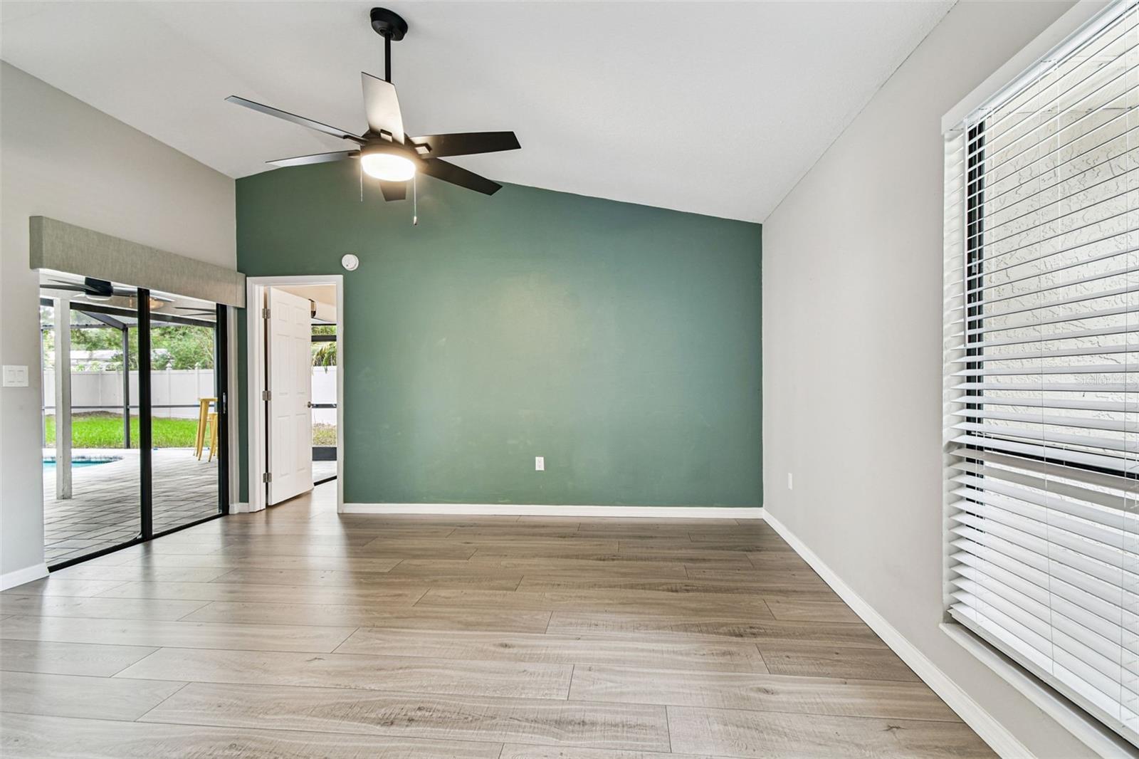 Image 13 of 71 For 2504 Gulfbreeze Circle