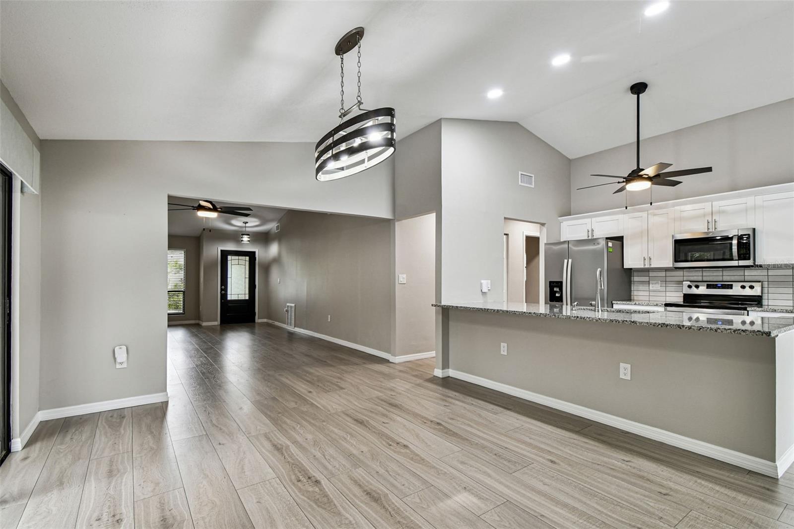 Image 19 of 71 For 2504 Gulfbreeze Circle