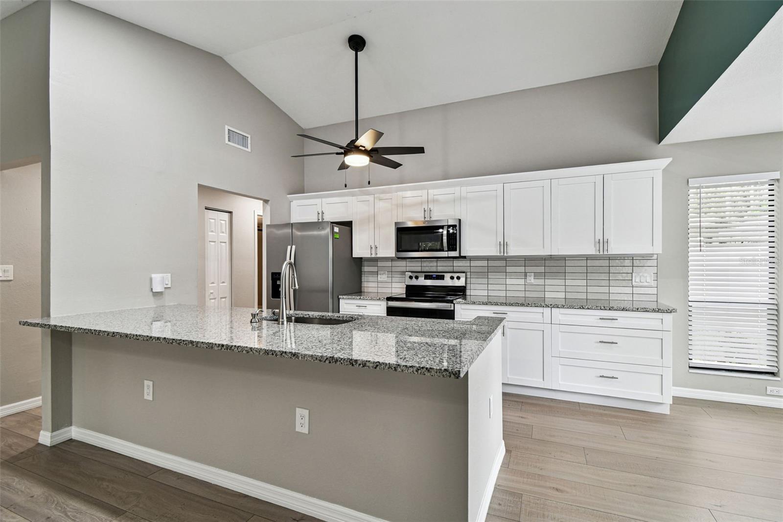 Image 25 of 71 For 2504 Gulfbreeze Circle