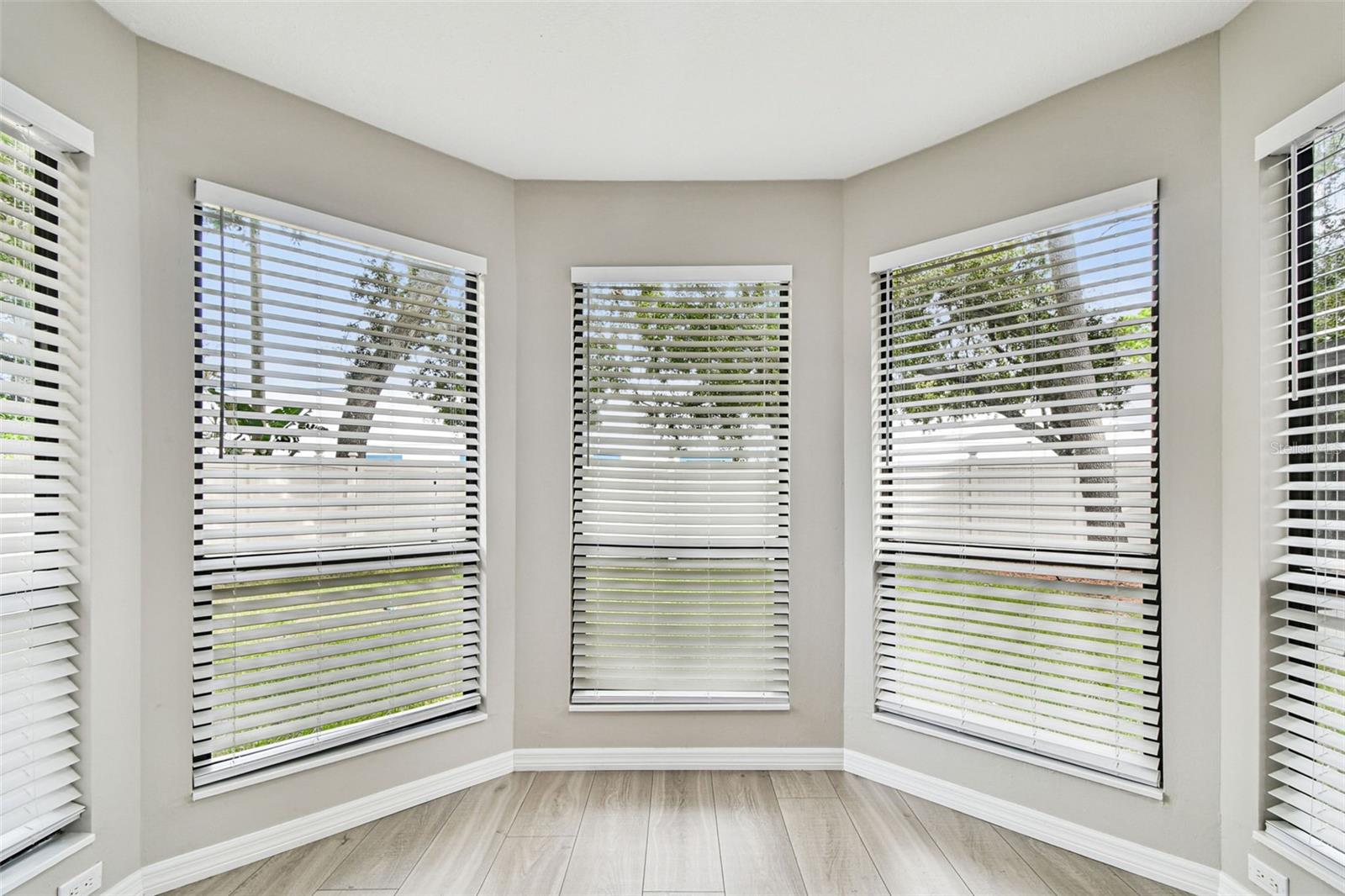 Image 30 of 71 For 2504 Gulfbreeze Circle