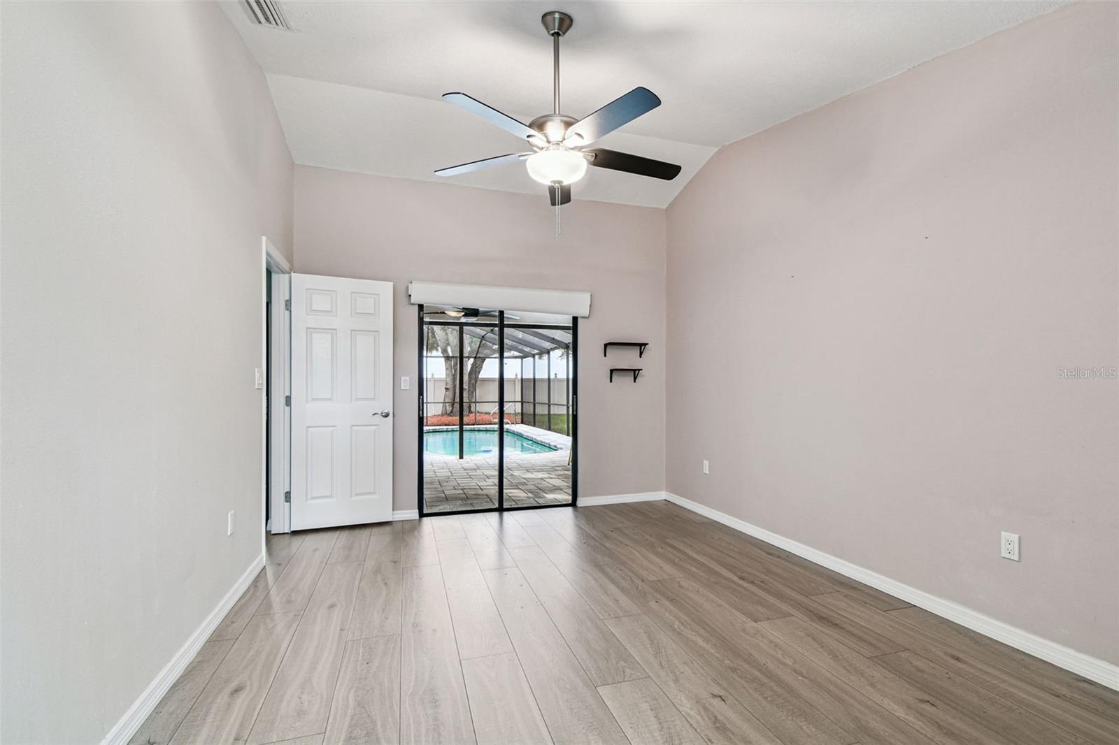Image 38 of 71 For 2504 Gulfbreeze Circle