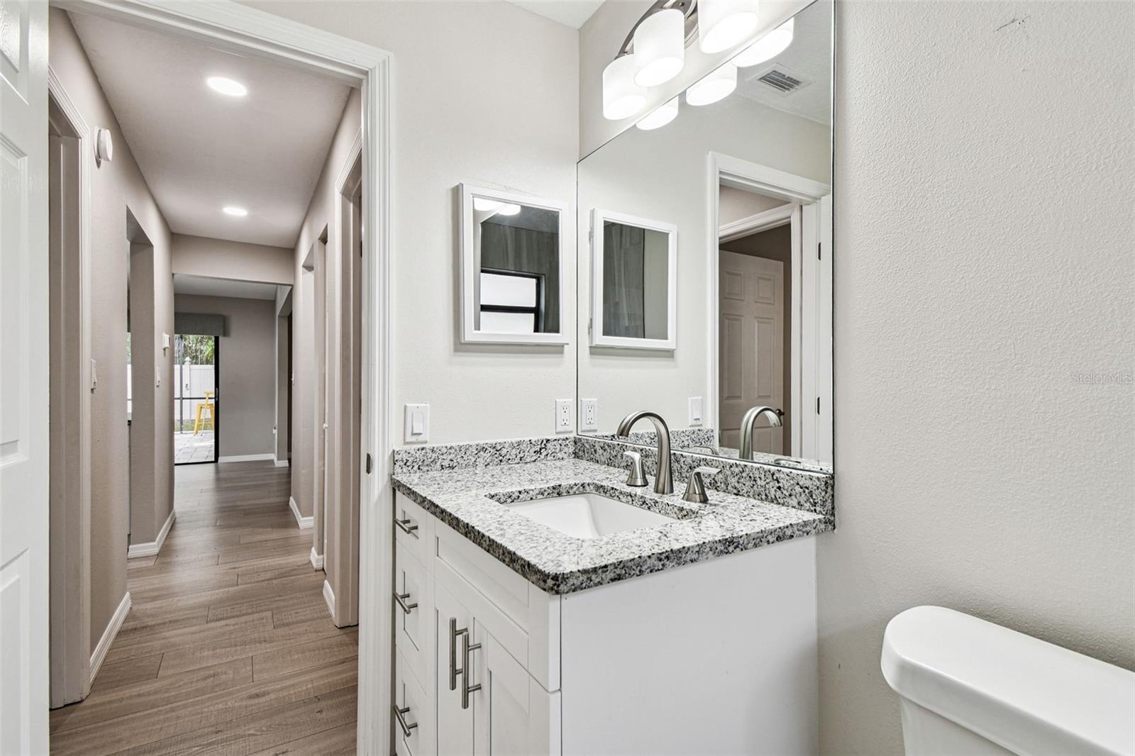 Image 52 of 71 For 2504 Gulfbreeze Circle