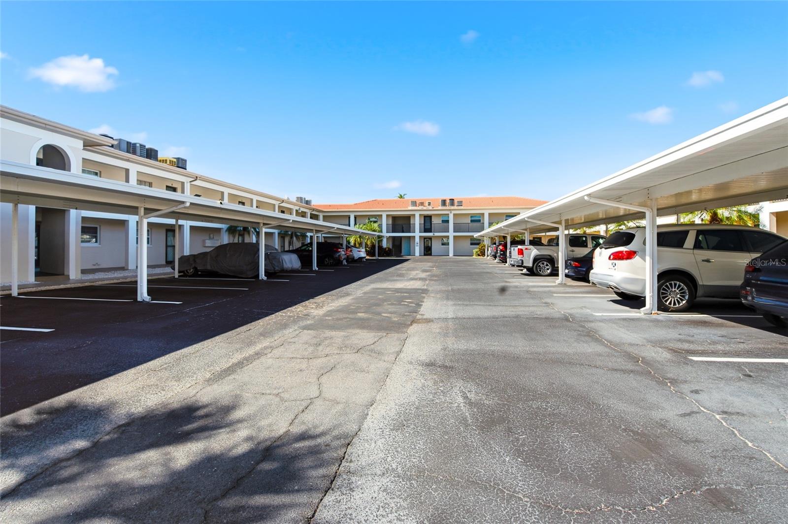 Image 45 of 68 For 10350 Imperial Point Drive W 4