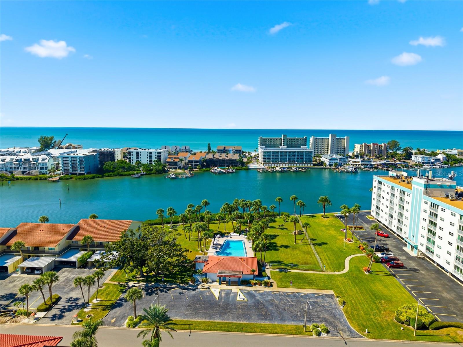 Image 48 of 68 For 10350 Imperial Point Drive W 4