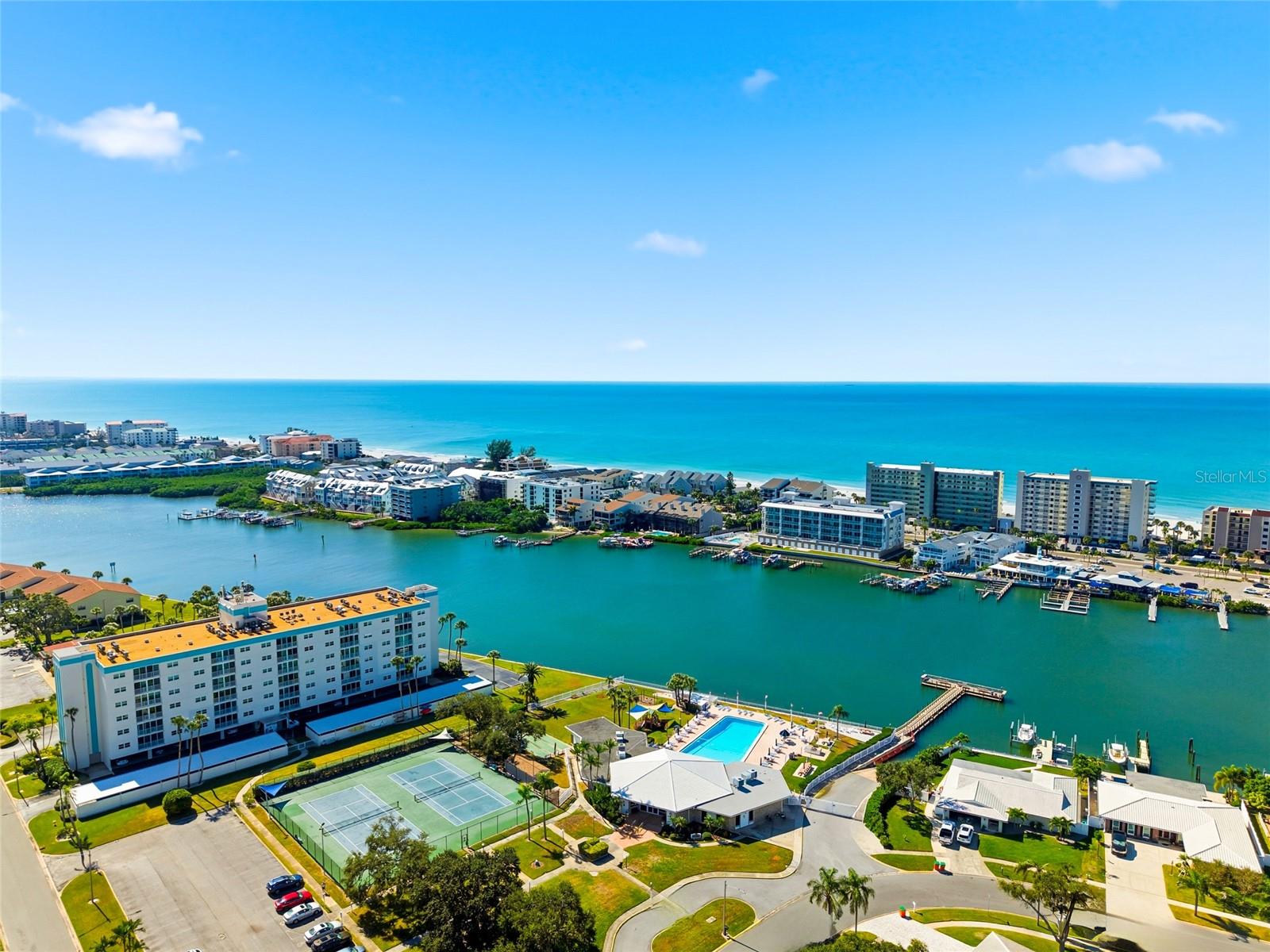 Image 55 of 68 For 10350 Imperial Point Drive W 4