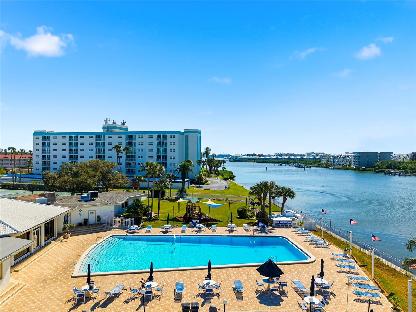 Image 58 of 68 For 10350 Imperial Point Drive W 4