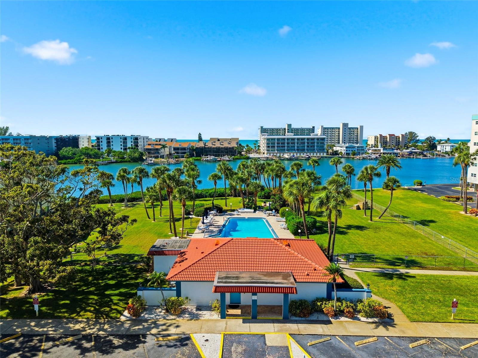 Image 65 of 68 For 10350 Imperial Point Drive W 4