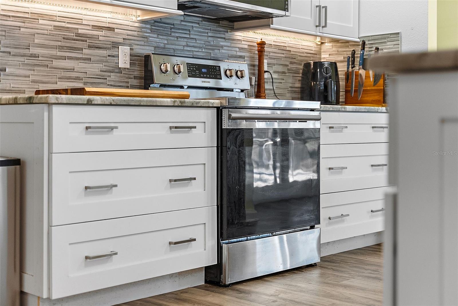 Image 11 of 40 For 13119 111th Lane