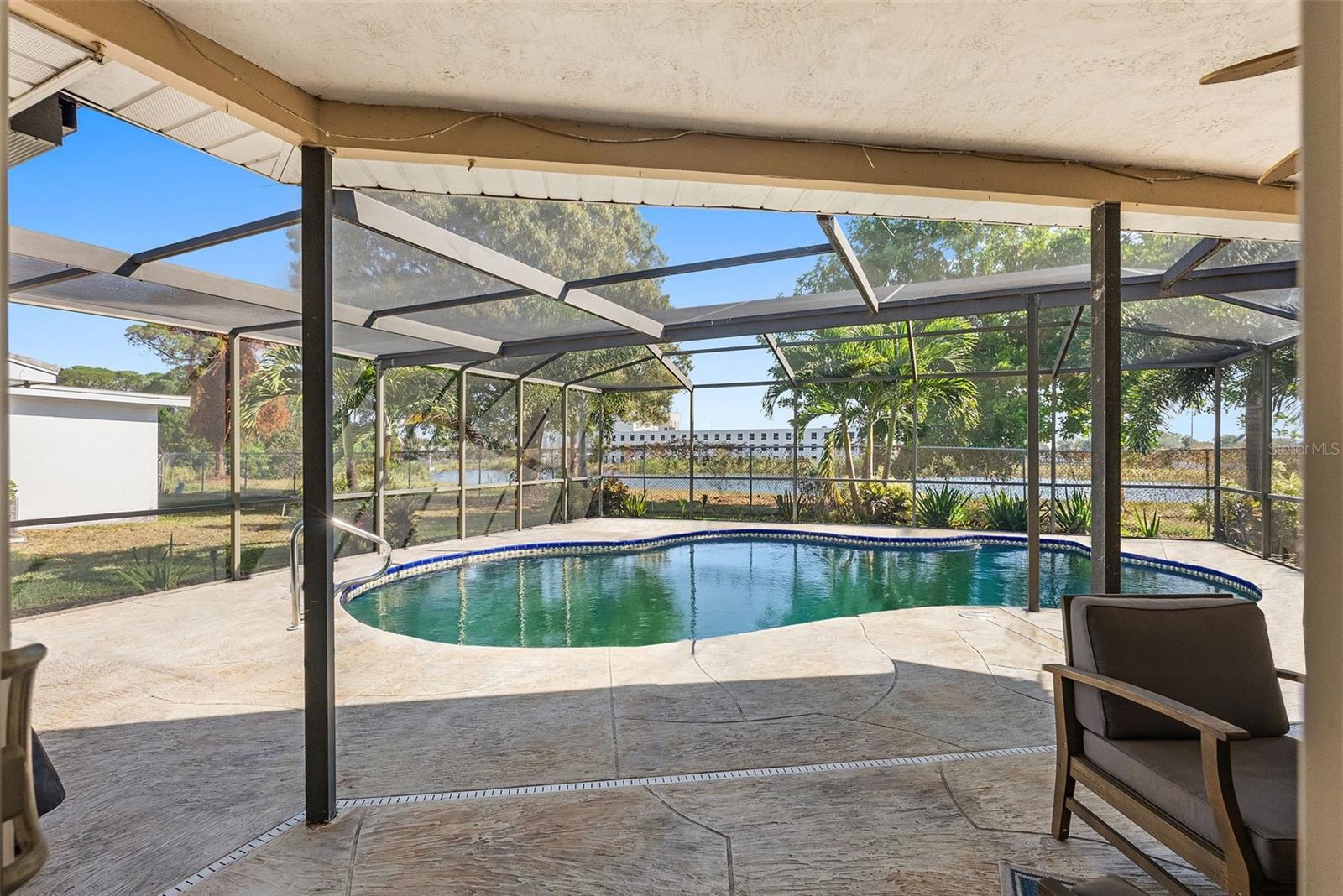 Image 19 of 40 For 13119 111th Lane