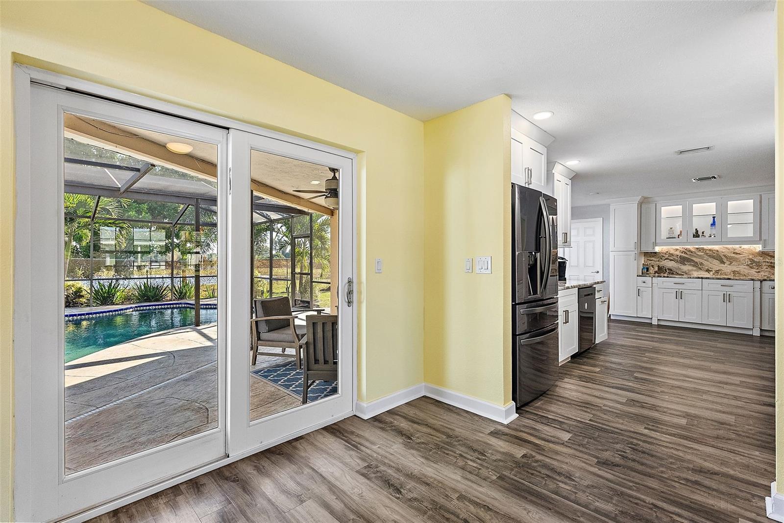 Image 7 of 40 For 13119 111th Lane