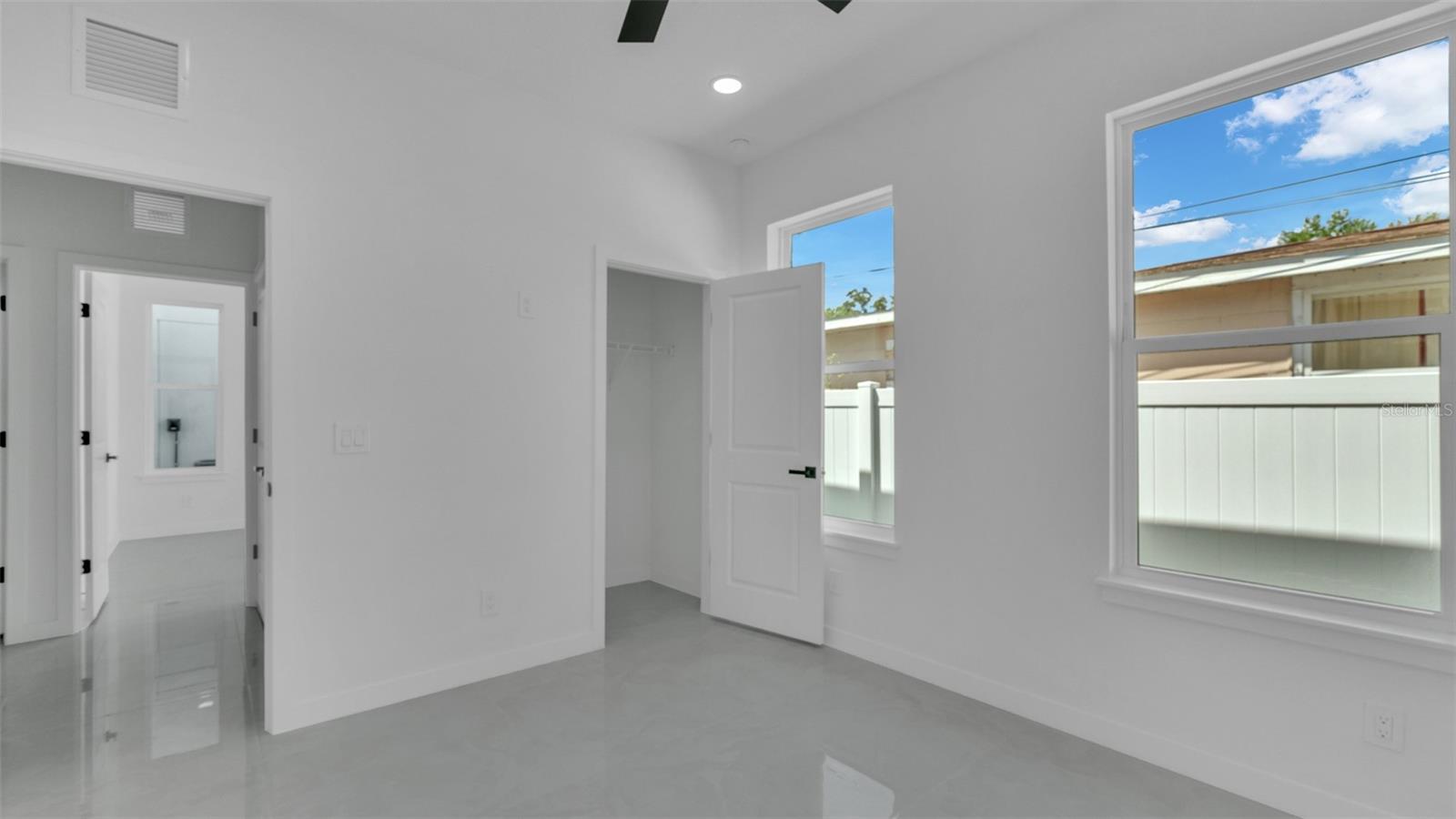 Image 18 of 48 For 4808-4810 22nd Avenue N