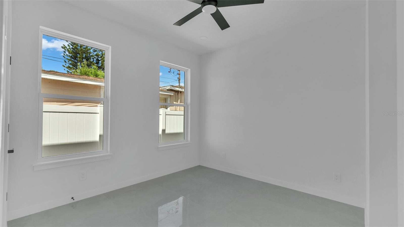 Image 30 of 48 For 4808-4810 22nd Avenue N