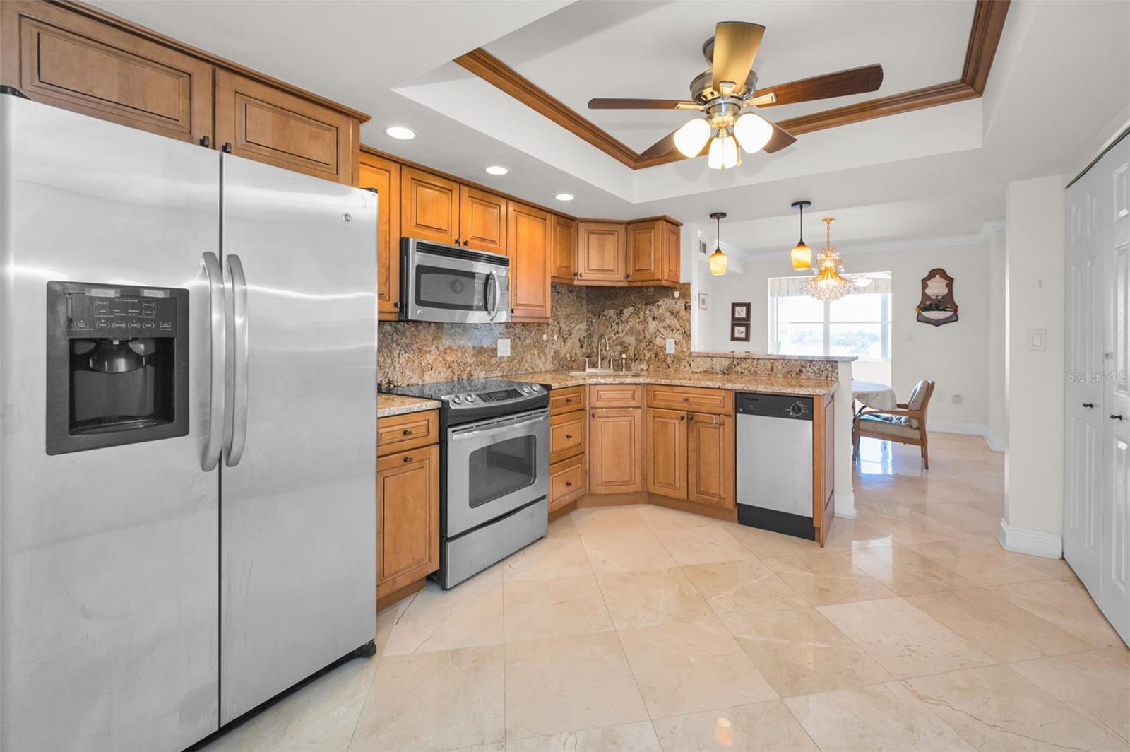 Image 4 of 62 For 5200 Brittany Drive S 510