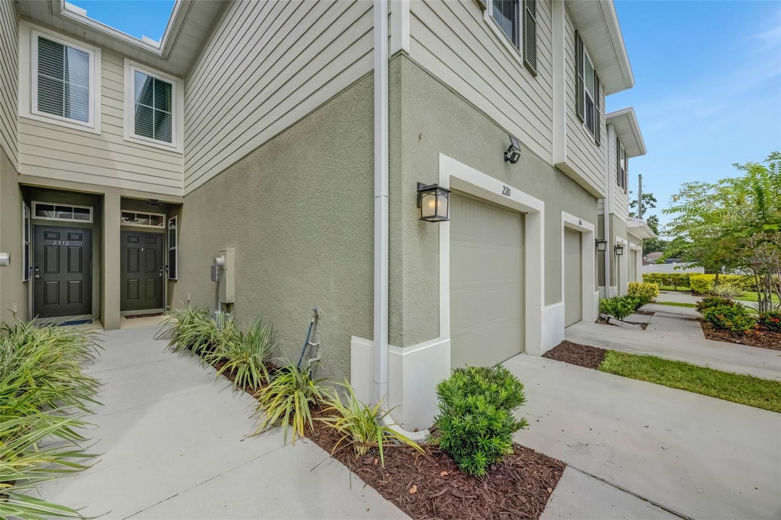 Image 3 of 42 For 2110 Laceflower Drive