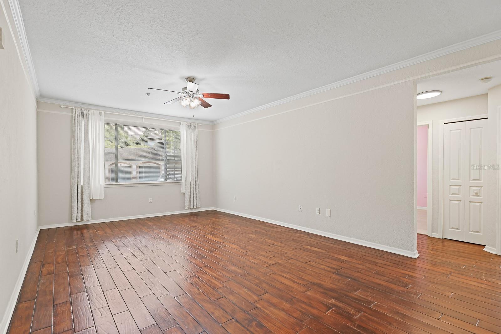 Image 9 of 33 For 17108 Carrington Park Drive 701