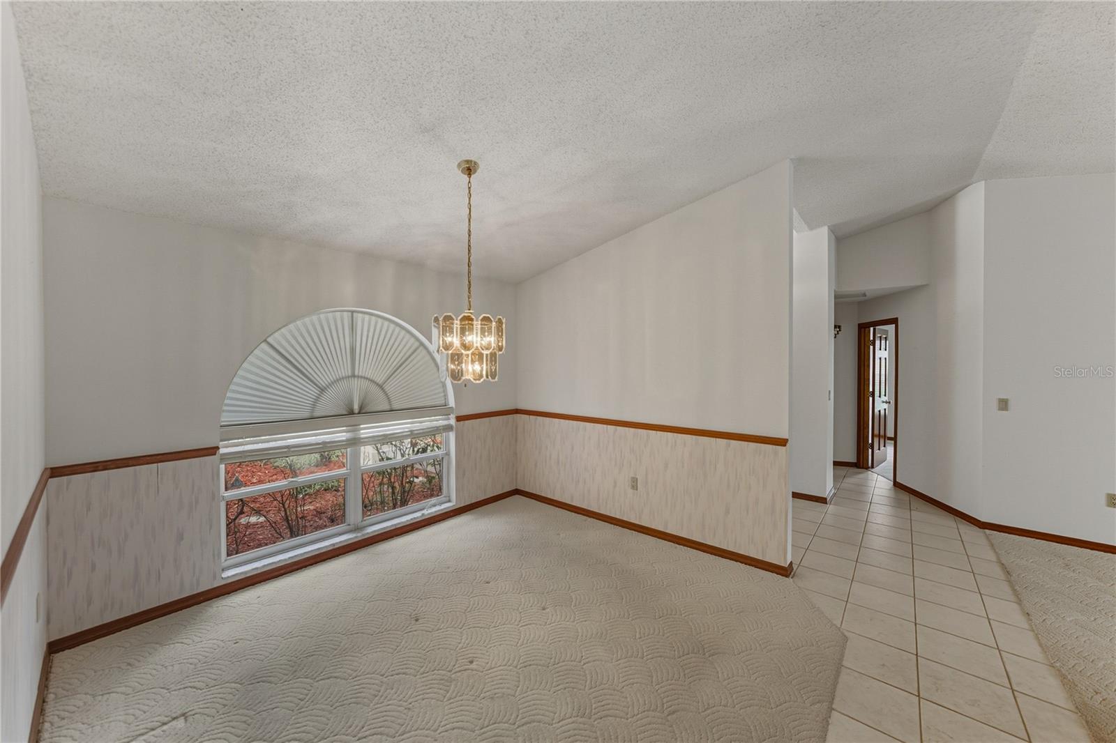 Image 10 of 92 For 1615 Lady Bowers Trail