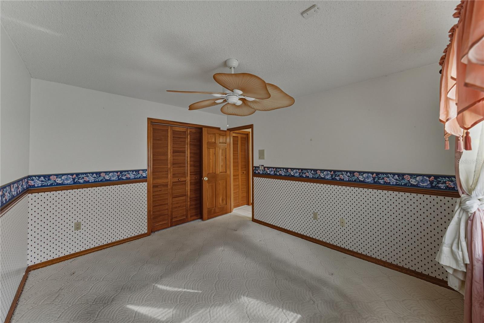 Image 32 of 92 For 1615 Lady Bowers Trail