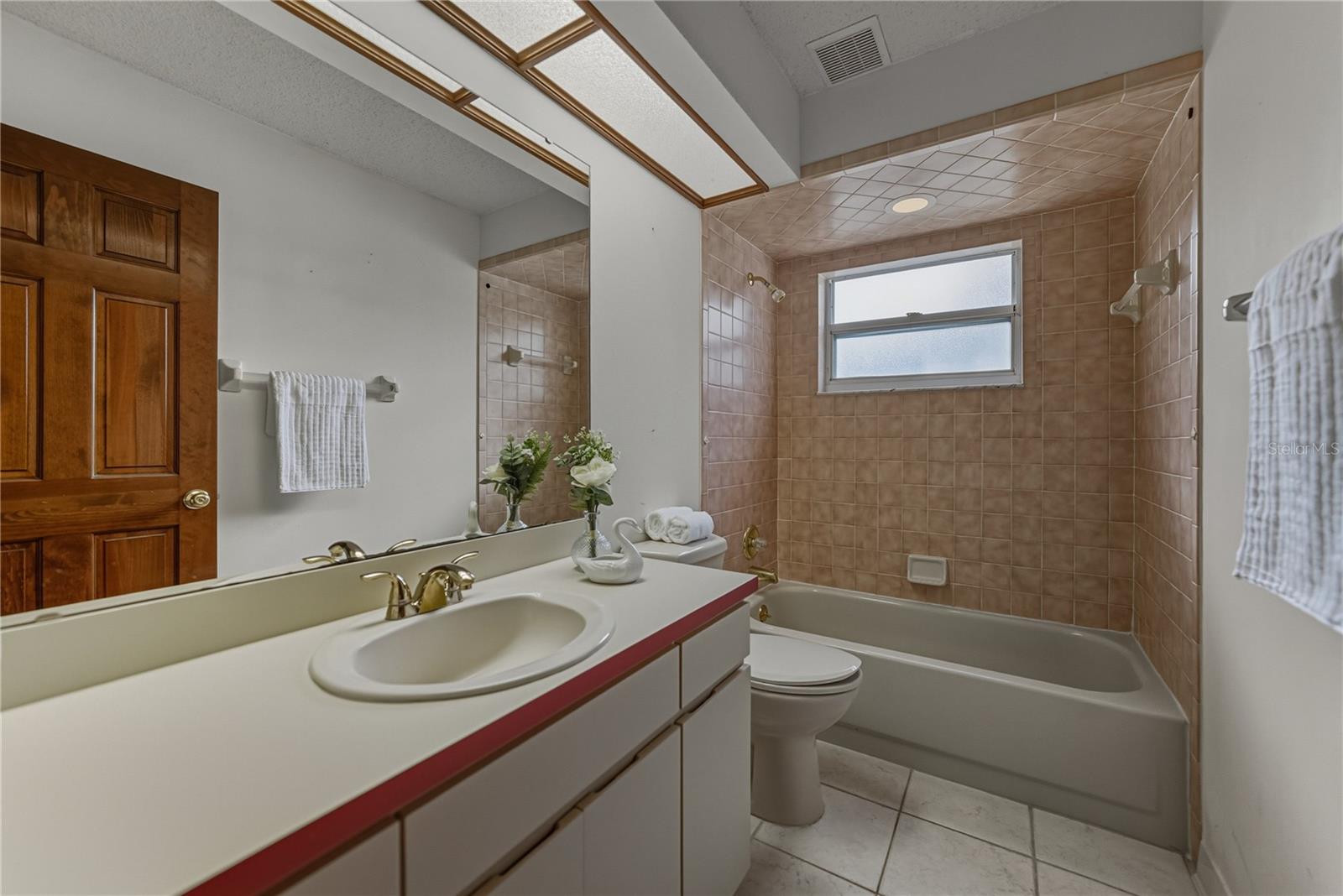 Image 33 of 92 For 1615 Lady Bowers Trail