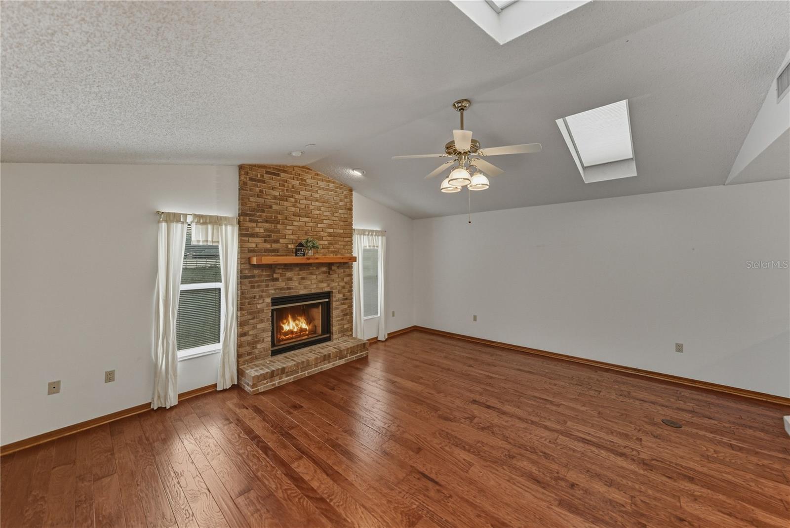 Image 46 of 92 For 1615 Lady Bowers Trail