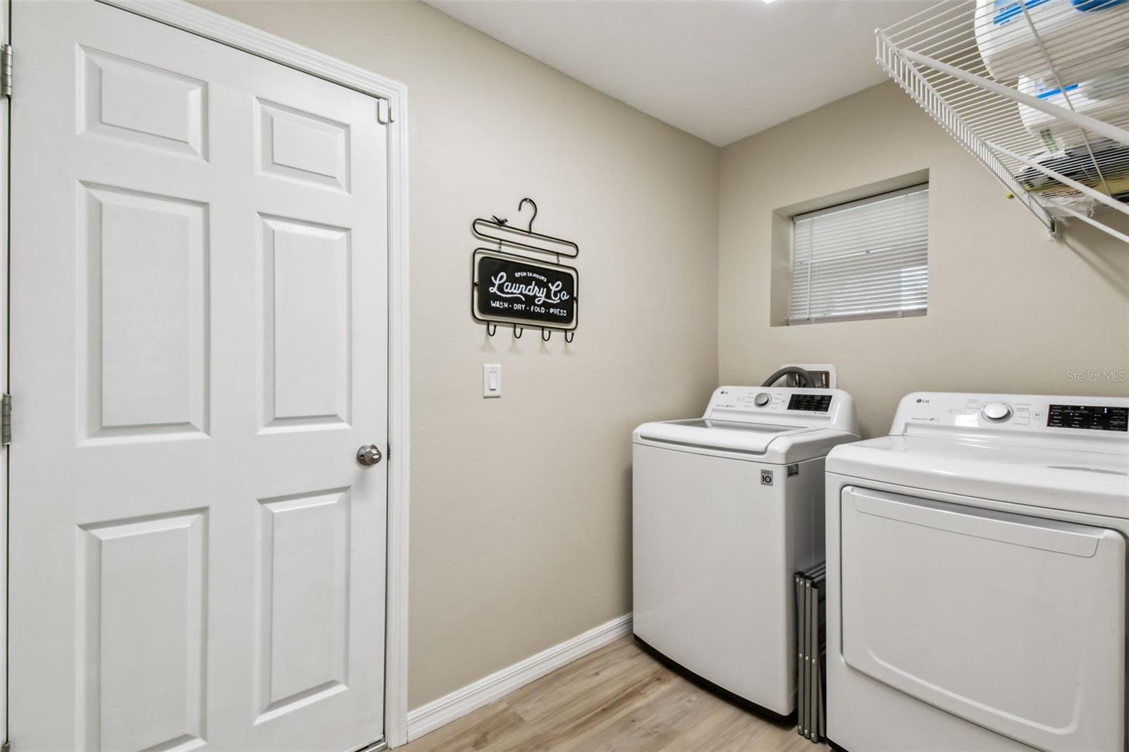 Image 30 of 56 For 14614 Brumby Ridge Avenue