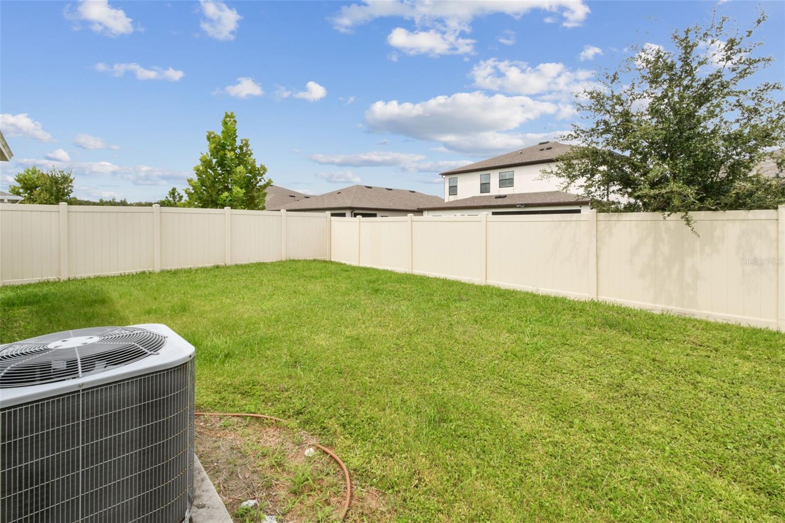 Image 38 of 56 For 14614 Brumby Ridge Avenue