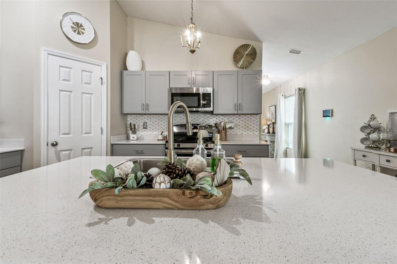 Image 6 of 56 For 14614 Brumby Ridge Avenue