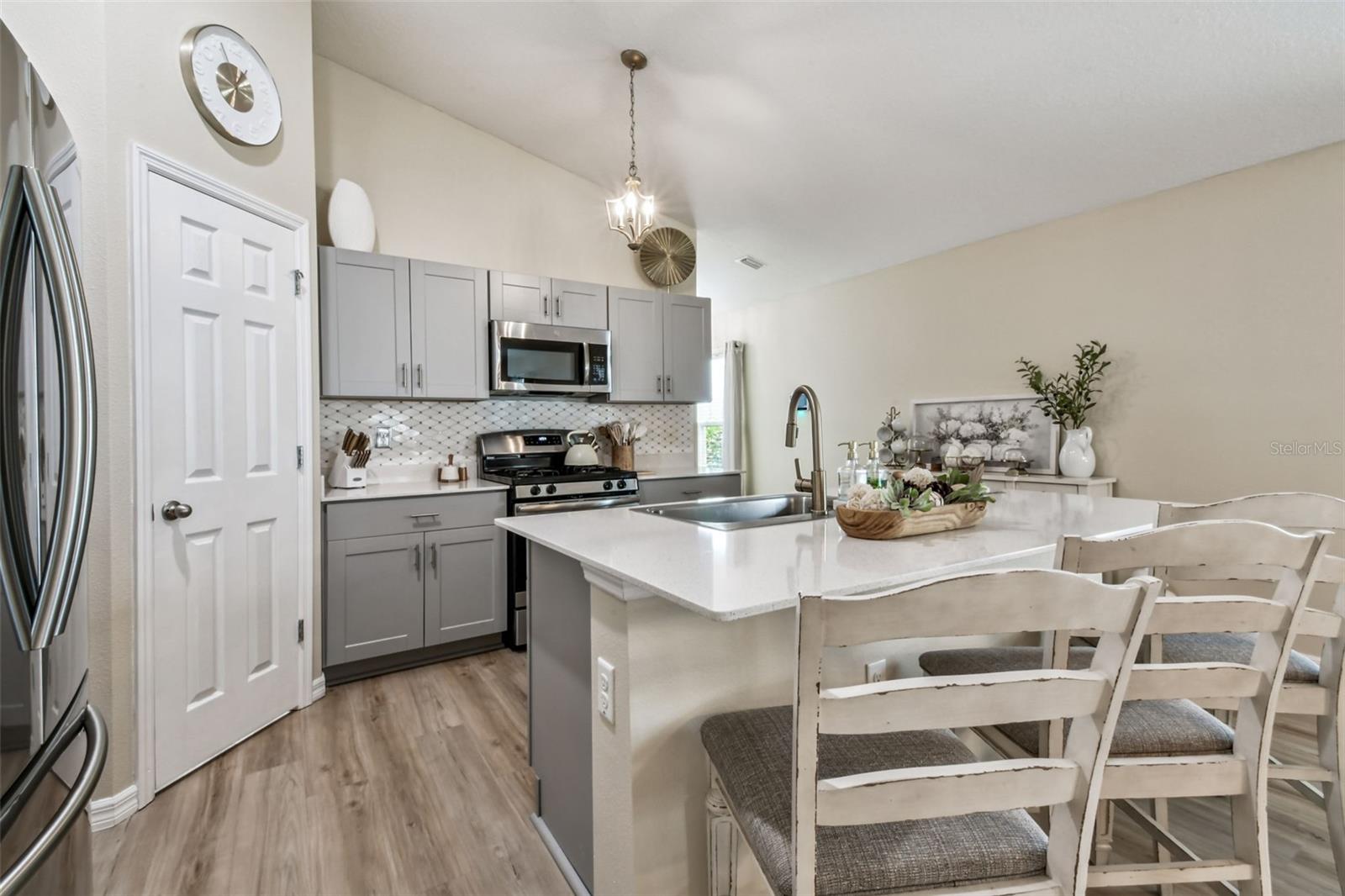 Image 7 of 56 For 14614 Brumby Ridge Avenue