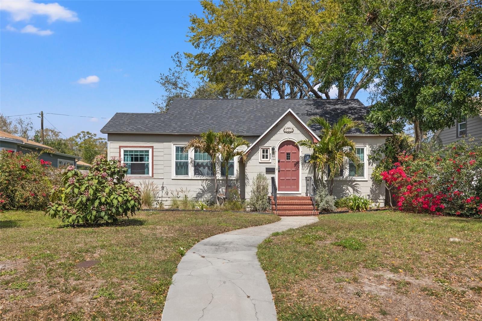 Details for 511 27th Avenue N, ST PETERSBURG, FL 33704
