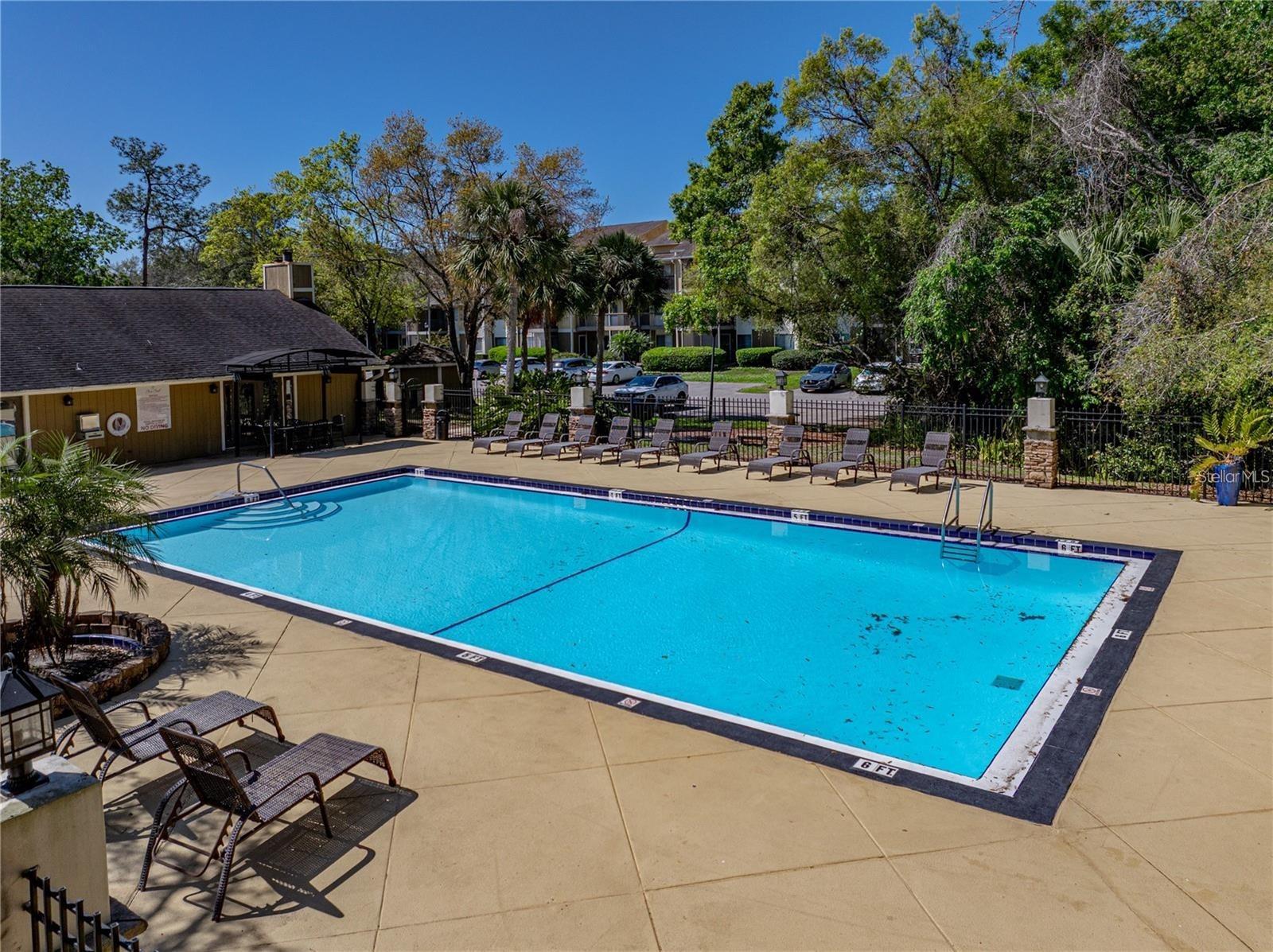 Listing photo id 16 for 13385 Arbor Pointe Circle 203