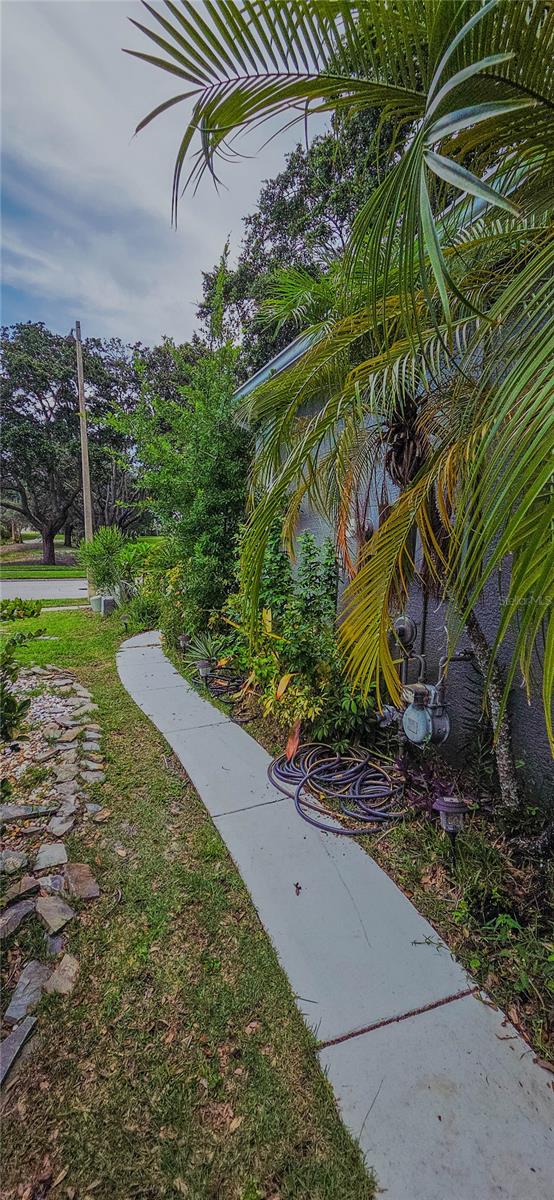 Image 47 of 74 For 1725 River Watch Boulevard